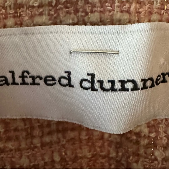 Alfred Dunner Lined Tweed Pink & Cream Blazer with Gold Sparkles. Size 16 - Picture 3 of 7